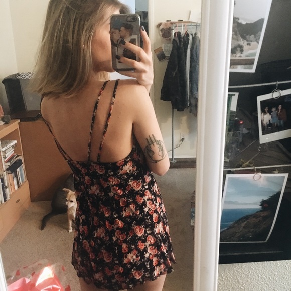 Floral dress - Picture 2 of 3